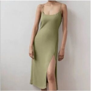 Aritzia Wilfred_Affogato Dress in Sage Frost Green_Size 0